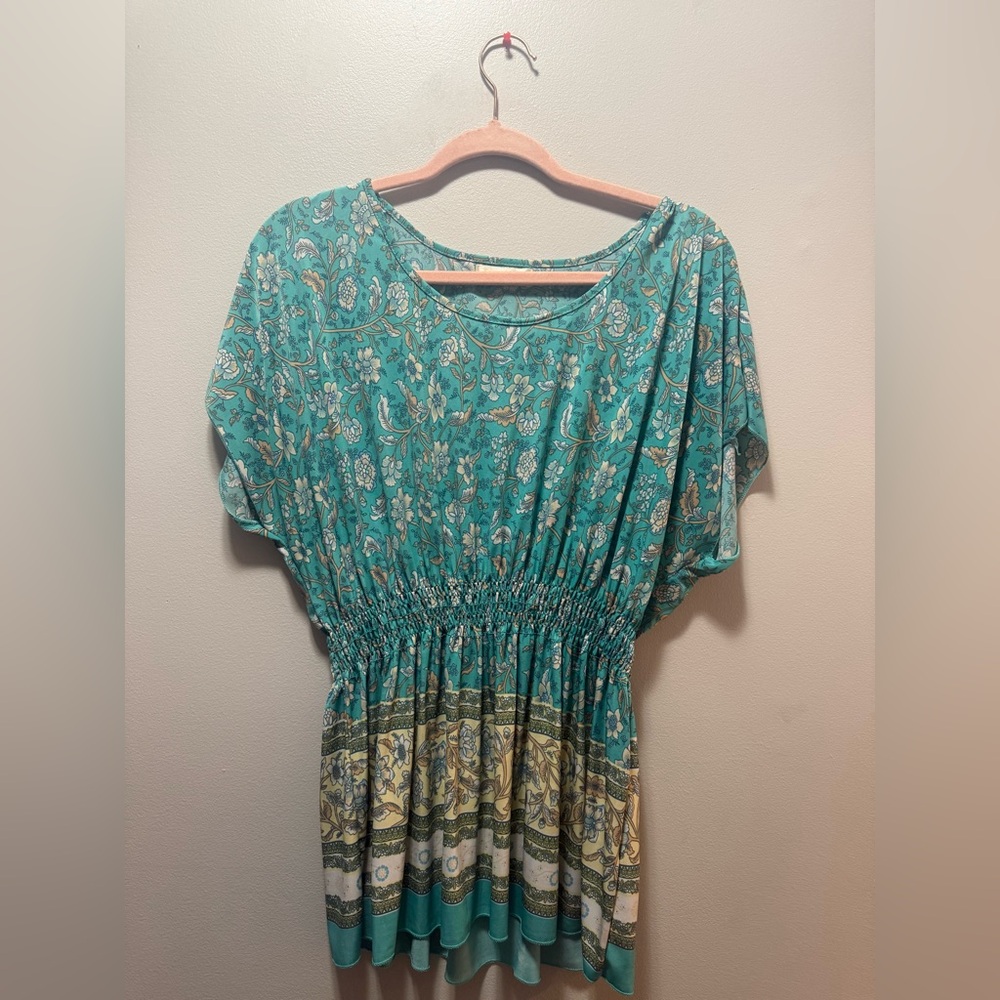 Floral Patterned Top - Picture 1 of 4